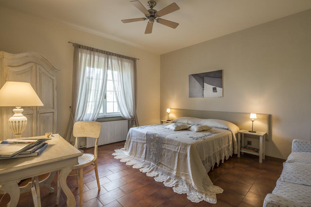 Hotel Il Cavallino Blu Volterra Exterior foto